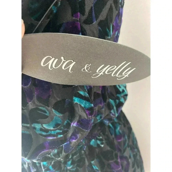 Ava And Yelly Girl’s Halter Neck Dress Size 16, Nordstrom’s, Holiday NWT - Picture 3 of 4